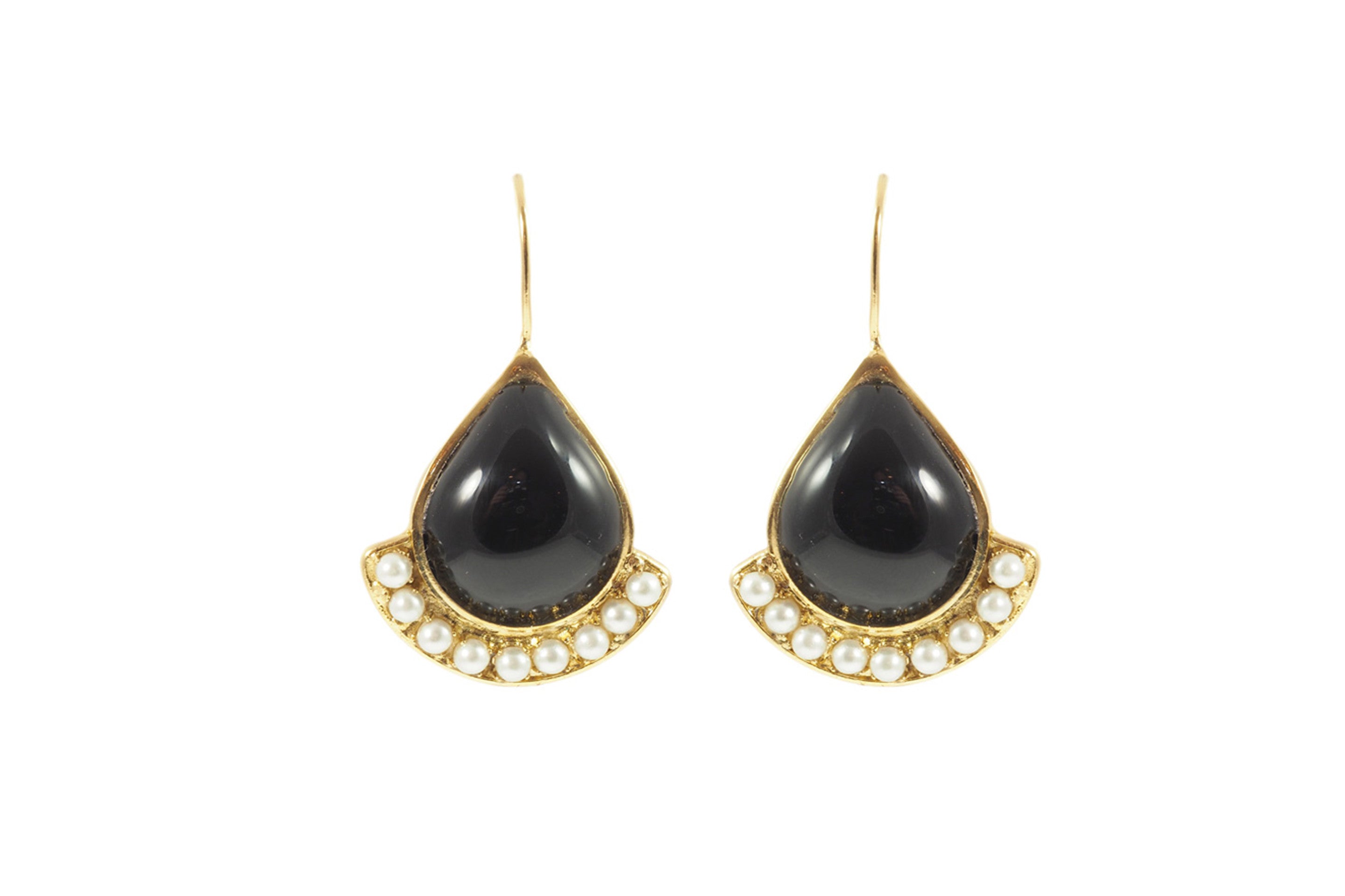 Camelia Chic Earrings